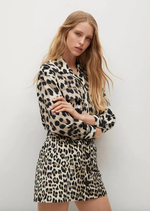 Negligencia médica cascada Mojado Cebra o leopardo? La nueva colección de Mango tiene los vestidos,  minifaldas y camisas con estampado animal que estábamos deseando | Mujer Hoy