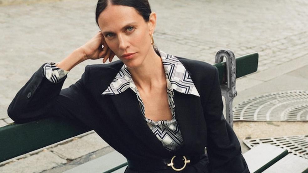 Camisas, leggings, blazers y pantalones: la nueva colección de Mango lo tiene todo para volver a la rutina sin que le falte de nada a tus estilismos