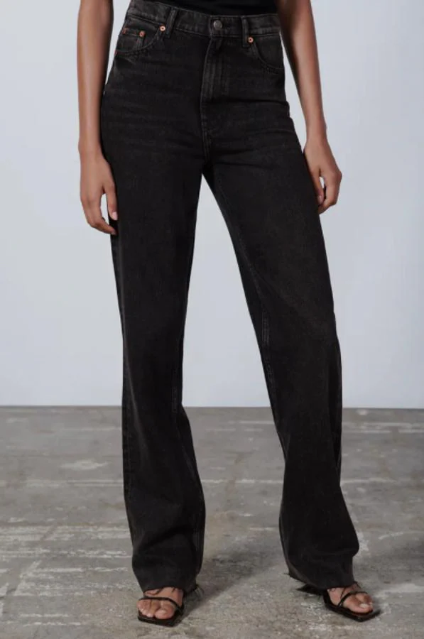 Jeans negros: la versión más favorecedora de nuestra prenda favorita es el comodín de estilo que tu armario | Mujer Hoy