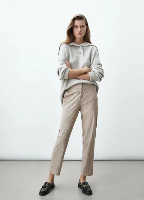 Moda Pantalones Pantalones tipo suéter Massimo Dutti Pantal\u00f3n tipo su\u00e9ter blanco-gris claro estampado a rayas 