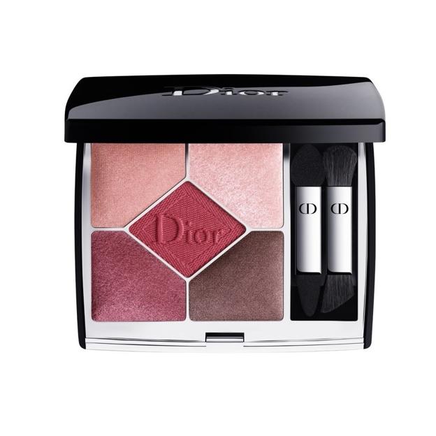 5 Couleurs Couture Palete Eyeshadow de Dior en el tono 879 Rouge Trafalgar. (49,99 euros en Douglas).