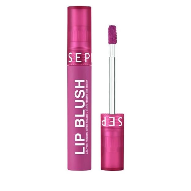 Lip Blush de Sephora. Disponible en 10 colores de larga duración. (9,99 euros).