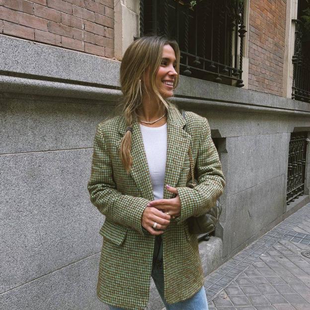Grasa acidez Cría Blusas, chaquetas y un abrigo: los chollos que puedes comprar en las  rebajas para vestir como una influencer | Mujer Hoy