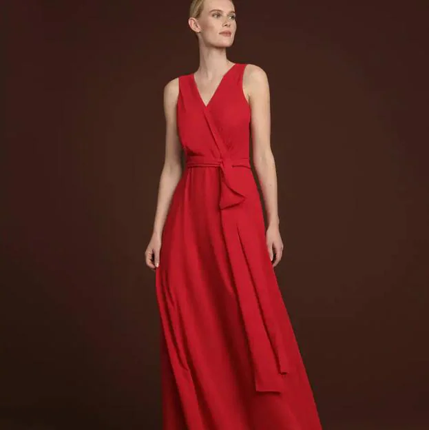 vestido rojo es la mejor forma de conseguir un look tan sofisticado como favorecedor son nuestros favoritos Mujer Hoy