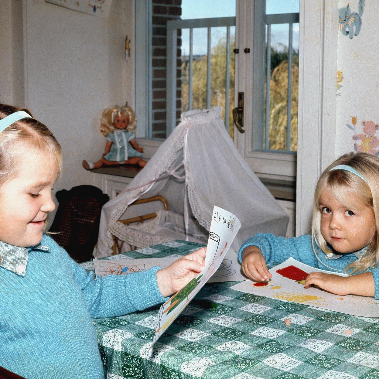 La infanta Elena y la infanta Cristina son inseparabes desde pequeñas./getty images