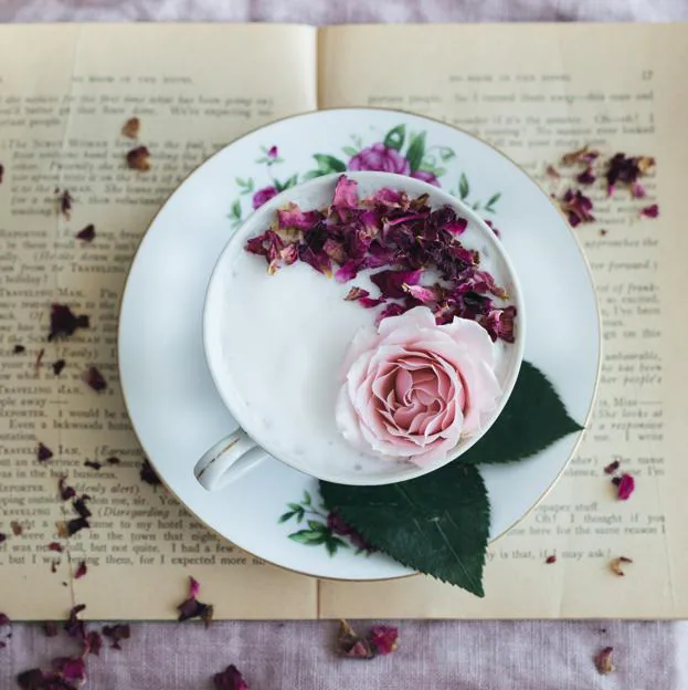 Té de rosas, la infusión que deberías tomar cada noche para acelerar tu  metabolismo y adelgazar | Mujer Hoy