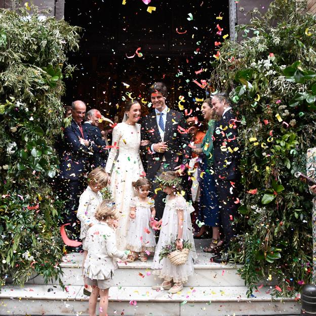 Todo sobre la boda de Borja Corsini y María Roz de la Parra: gran espera,  secretismo, invitados VIPS y la Casa de Alba como testigo royal | Mujer Hoy
