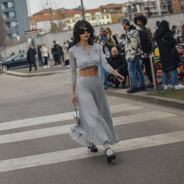 Las faldas plisadas que mejor sientan y que vas a llevar con tu camisa favorita para conseguir un look veraniego de diez