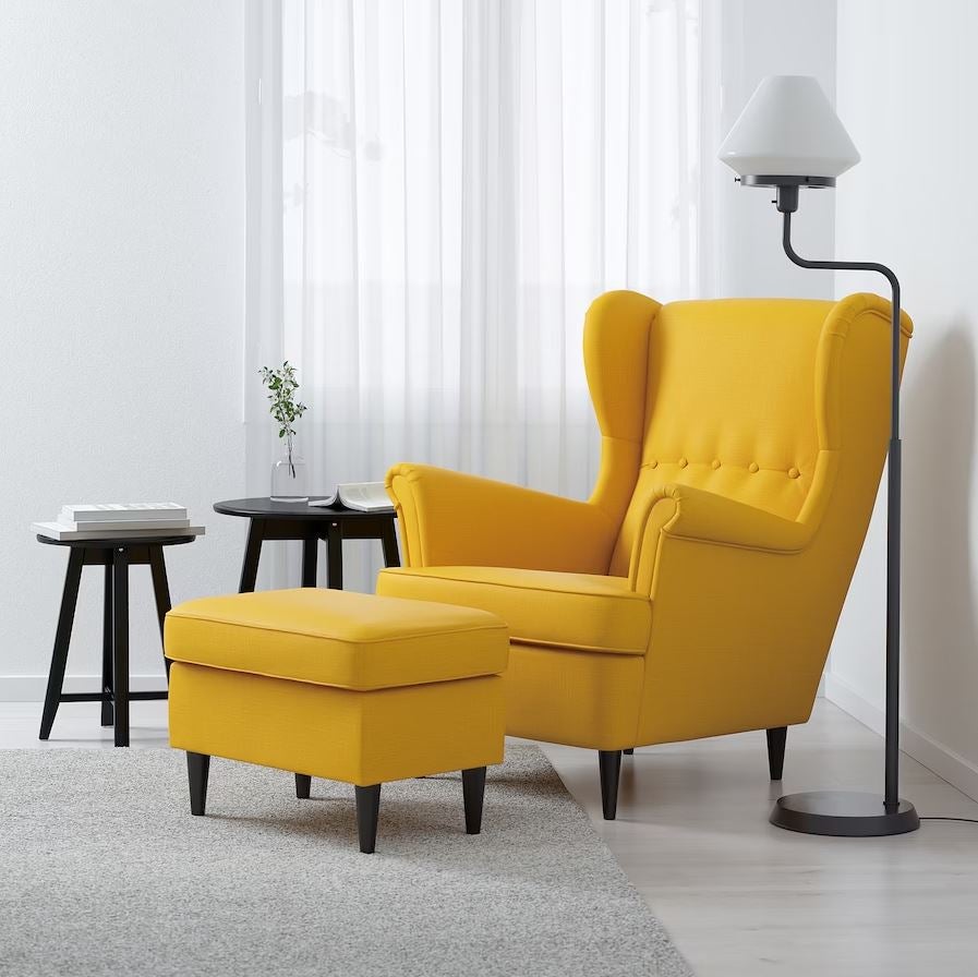 Muebles y adornos en amarillo para decorar tu casa: IKEA