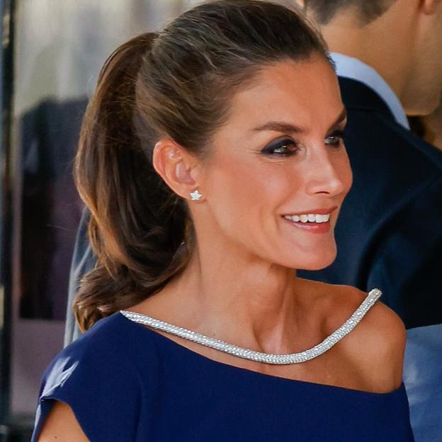 El truco del maquillaje antiedad más espectacular de la reina Letizia: así es como consigue rejuvenecer la mirada