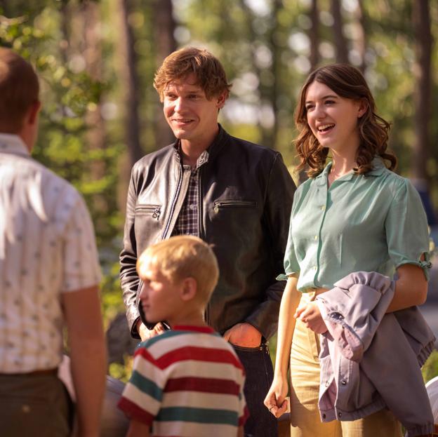 Billy Howle y Daisy Edgar-Jones son Allen y Brenda Lafferty. 