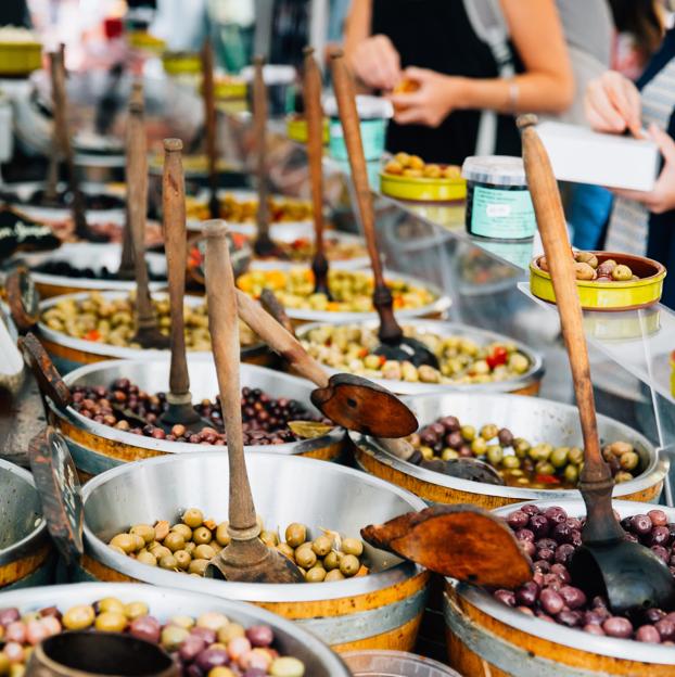 Los mercados de alimentación son los más emblemáticos de Toulouse y están distribuidos a lo largo de la ciudad.