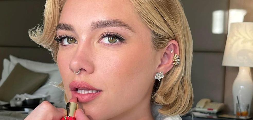 Un año después de la polémica, Florence Pugh repite vestido transparente