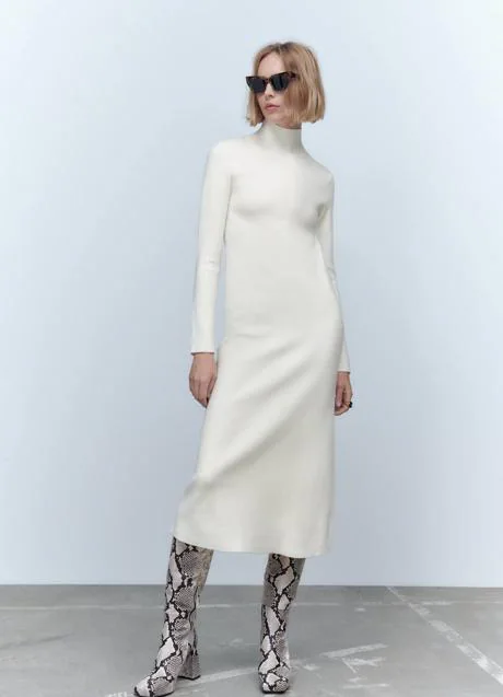 sobras Días laborables Pebish Las influencers confirman que el total look blanco con vestido de punto y  botas es el más sofisticado | Mujer Hoy