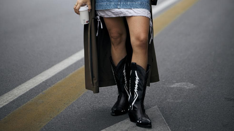 Las botas más cómodas y ponibles están en Carrefour, 20 euros y ya triunfan entre las influencers | Mujer Hoy