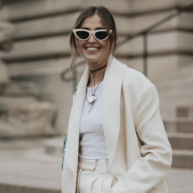 moda: Cinco blazers color blanco iluminan cualquier total look aburrido en negro | Mujer Hoy
