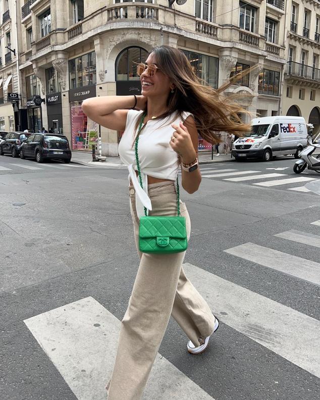 Los looks de Antonela Roccuzzo: Zara y Chanel