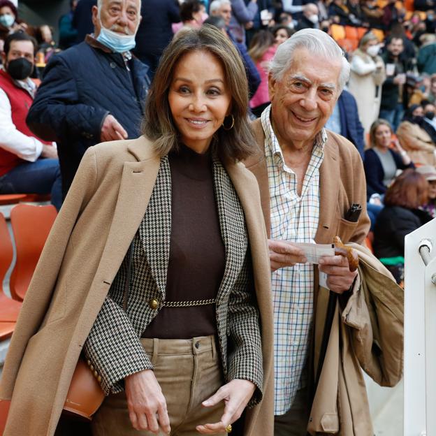 Polémica por el cuento bomba de Mario Vargas Llosa que habla de un amor «violento y pasajero» que le amargó la vida: ¿se refiere a Isabel Preysler?