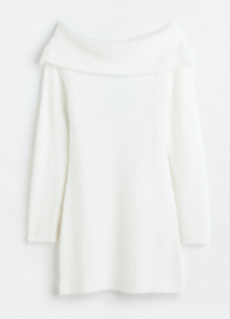 Un vestido blanco de H&M.