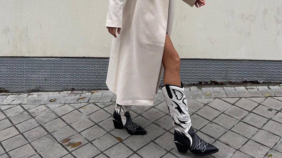 Estas son las botas cowboy favoritas de las influencers para mejorar sus looks que encontrarás en las rebajas