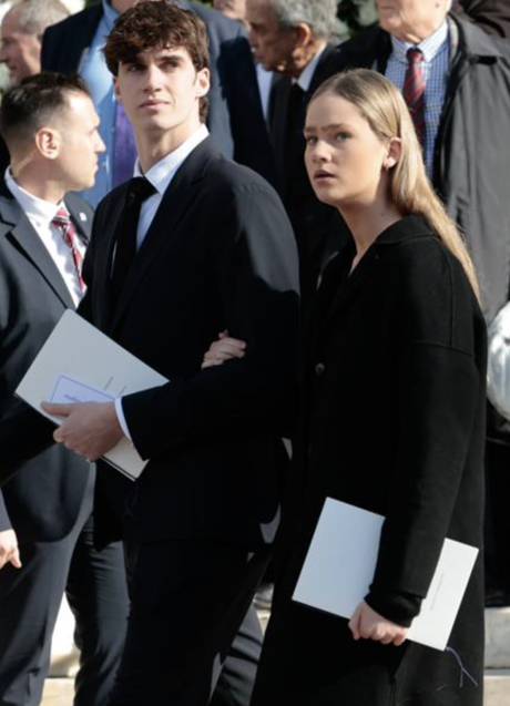 Pablo Urdangarin acompañó a su hermana Irene durante gran parte del funeral de Constantino de Grecia, al que asistió junto a la infanta Cristina y sus hermanos. (Foto: GTRES)