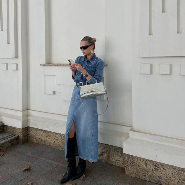 Las mejor vestidas confirman que necesitas una falda vaquera para ir estilosa, solucionar tu look de forma fácil y estar a la moda