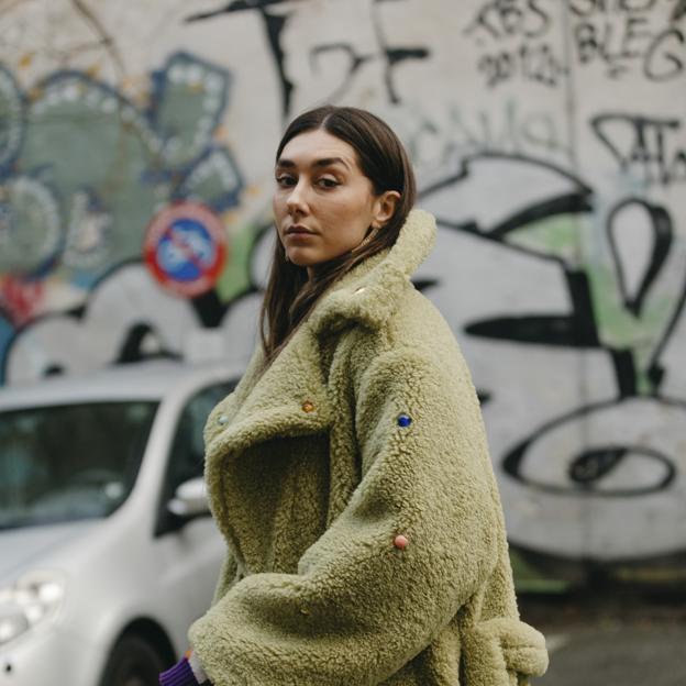 Si tienes los labios y la nariz seca solo te bastará con añadir a tu rutina esta crema barata de farmacia