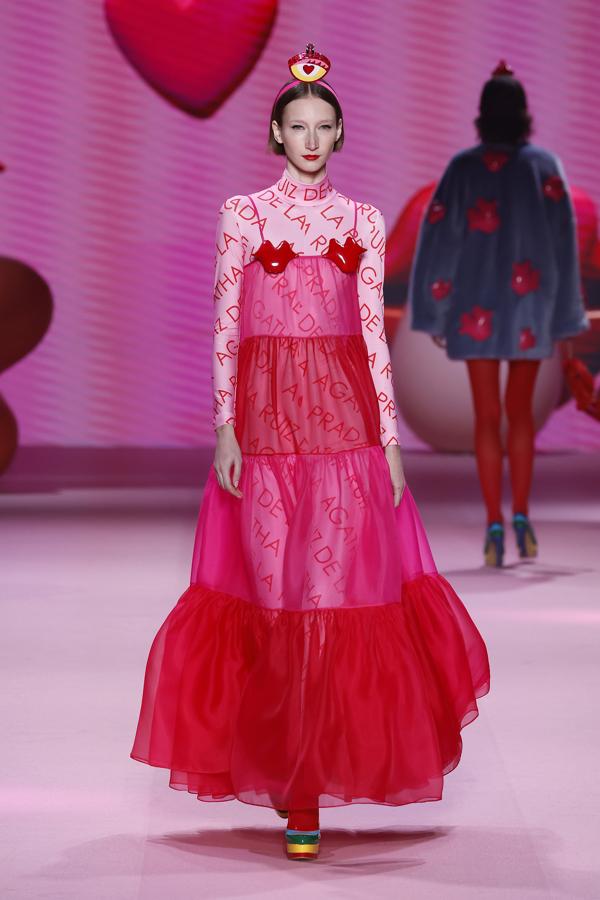 Los mejores looks de la MBFWMadrid 2023: Ágatha Ruiz de la Prada