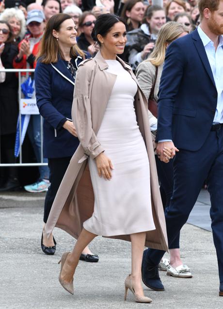 Meghan Markle en 2018 con la gabardina de Burberry. Foto: Gtres.