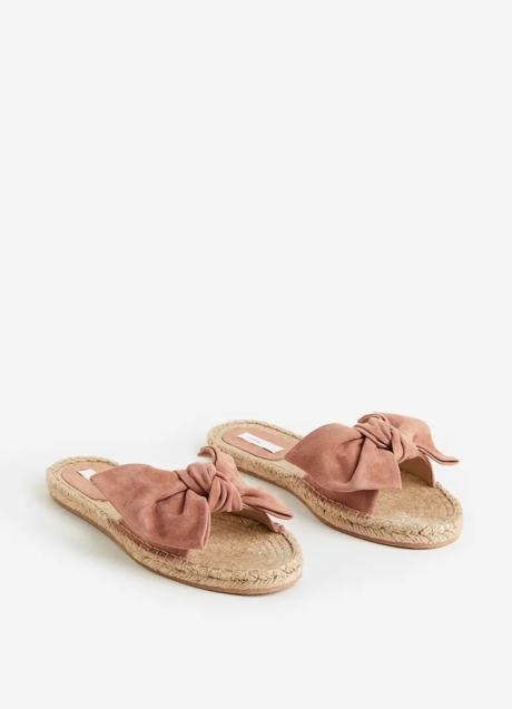 Sandalias de ante de H&M (49,99 euros)