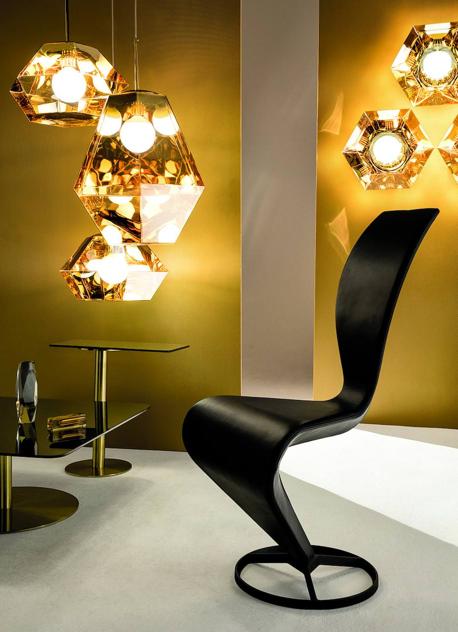 La icónica silla S de Tom Dixon.