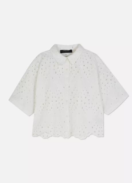 Camisa blanca de Primark (22 euros)