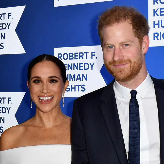 Meghan Markle y el príncipe Harry continúan sus vida de 'celebrities' en Los Ángeles, alejados de los ceremoniales de la familia real británica. 