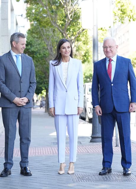 La reina Doña Letizia en la inauguración del XXII Congreso Salud Mental España con un estilismo elegante e imponente. FOTO: LIMITED PICTURES.