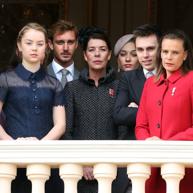 Las miserias de los Grimaldi, desde dentro: Beatrice Borromeo y los Casiraghi dirigen un The Crown con la historia de Mónaco