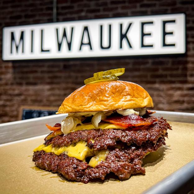 La smash burger más solicitada de Milwaukee que lleva su nombre.