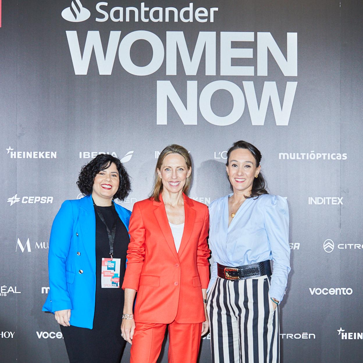 Patricia González-Rodríguez, neurocientífica del Instituto de Biomedicina de Sevilla, Bettina Karsch, directora de Recursos Humanos de Cepsa, y María Bello, directora de Desarrollo de Personas y Diversidad de Iberia. /alex rivera y jorge panizo.