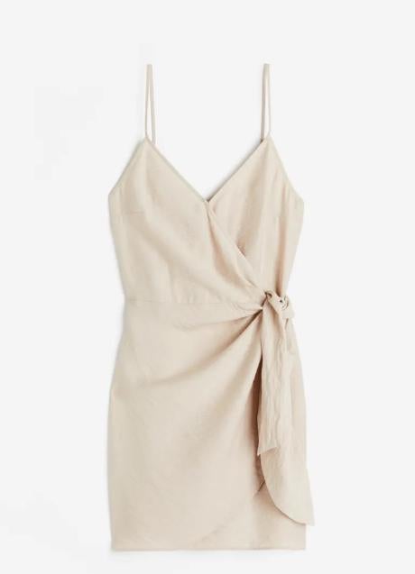 Vestido cruzado de H&M (19,99 euros)