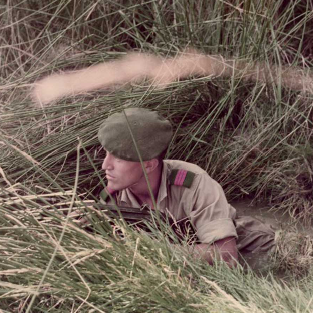 Maniobras de guerrilla del año 80, preparando una emboscada, en las proximidades del río Júcar.