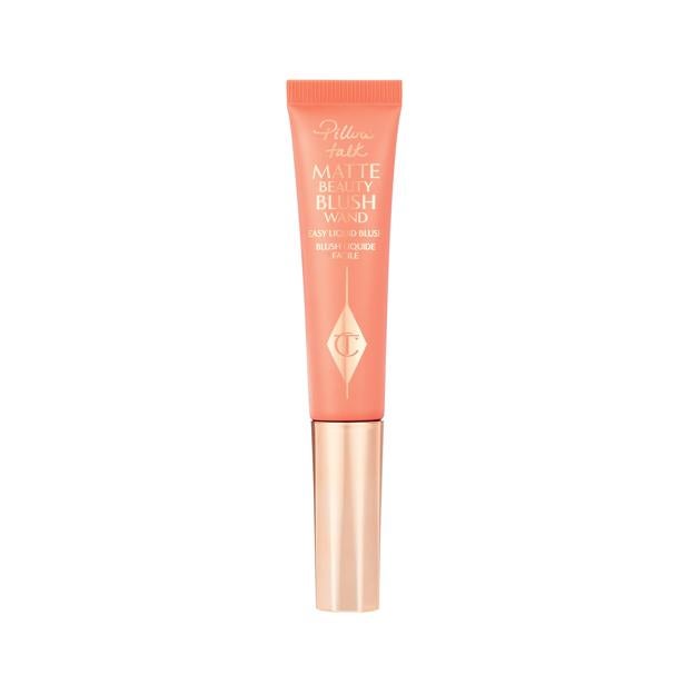 Matte Beauty Blush Wand en Pillow Talk Peach Pop de Charlotte Tilbury.