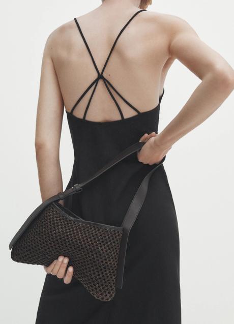 Bolso de piel Massimo Dutti (99,95 euros)