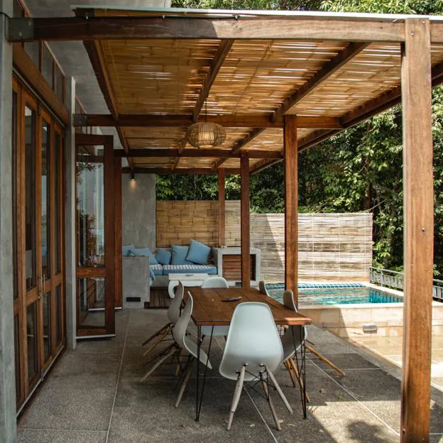 Las mesas de terraza de Leroy Merlin perfectas para el verano | Mujer Hoy