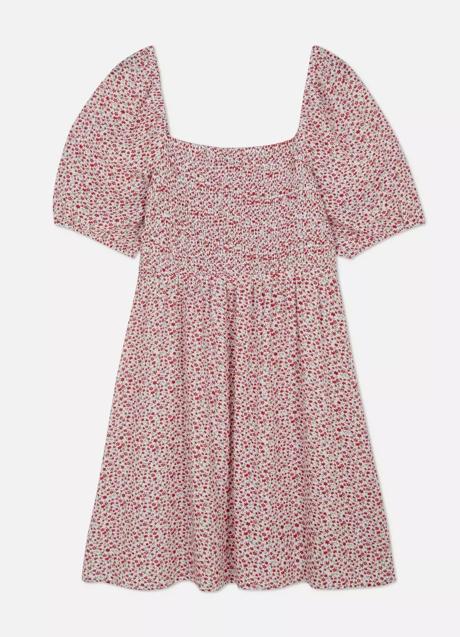 Vestido con estampado de flores de Primark (12 euros)