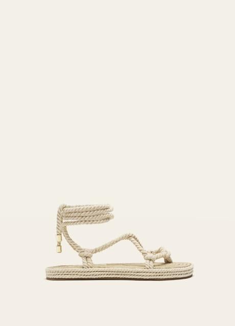 Sandalias con cuerdas de Stradivarius (29,99 euros)