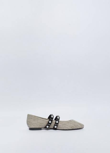 Zapatos planos de Sfera (24,99 euros)