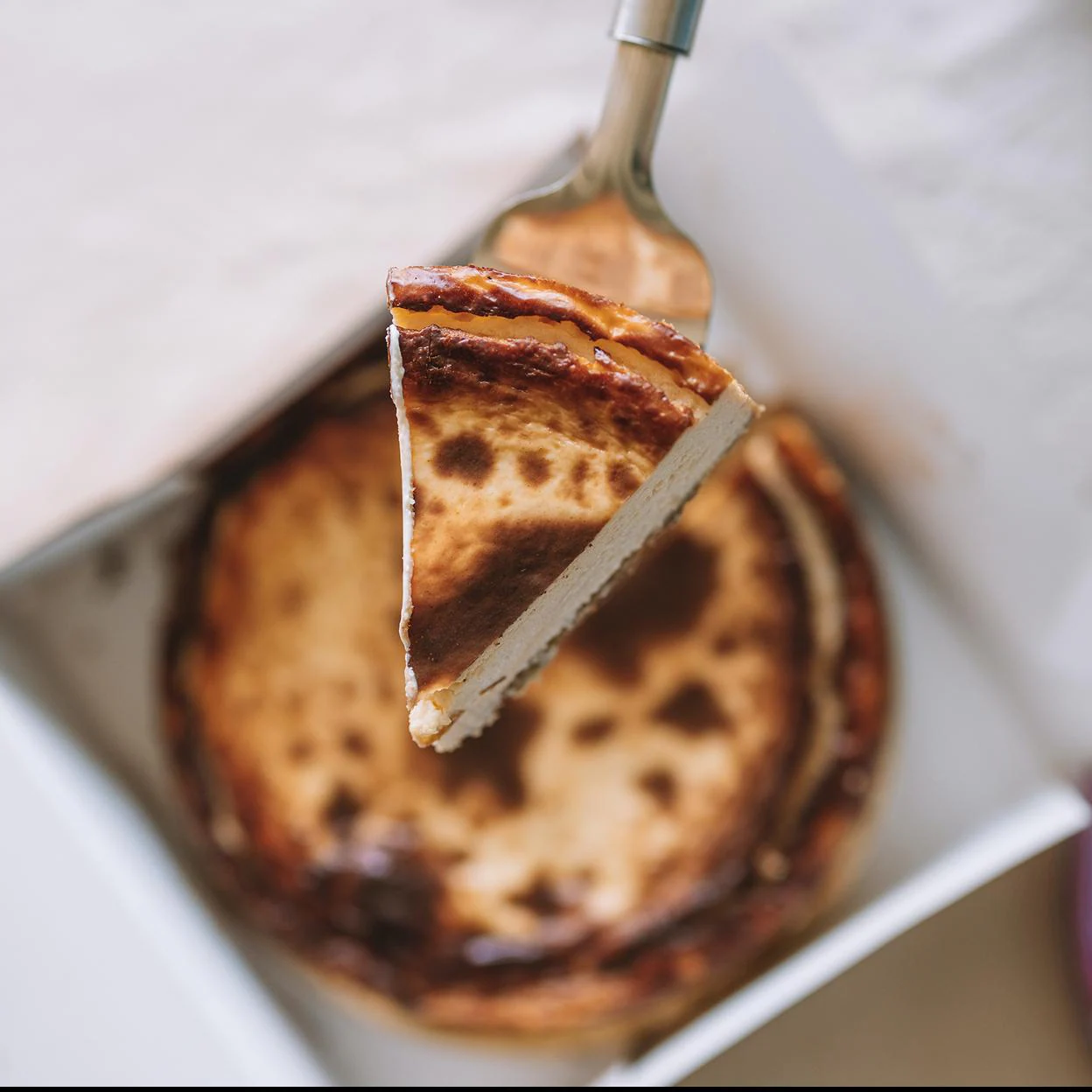 Tarta de queso, la mejor receta de este postre saludable