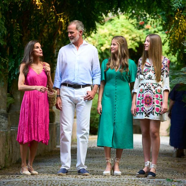 Lo que no vimos de Leonor y Letizia en la visita sorpresa a los jardines de Alfàbia: risas y chistes privados sobre Marivent