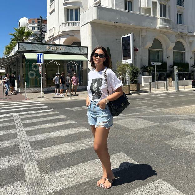 Vicky Martín Berrocal o cómo lucir unos shorts en verano a partir de los 50