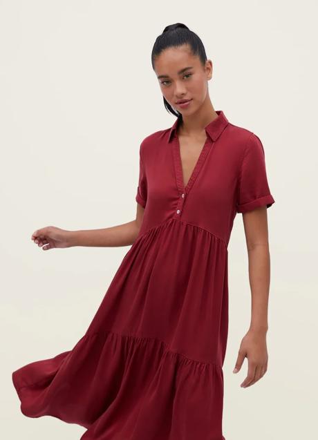 Vestido camisero de Stradivarius (35,99 euros)