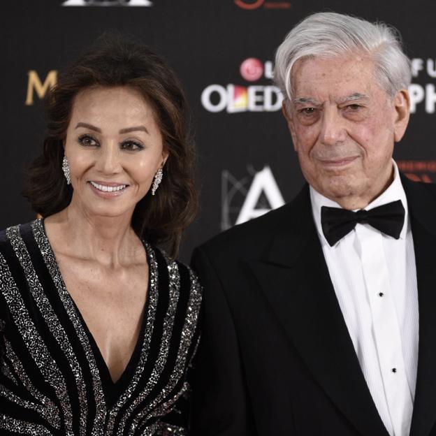 Por qué Mario Vargas Llosa le ha robado el estilo de vida a Isabel Preysler (y, lo peor, con la complicidad de su ex mujer, Patricia)